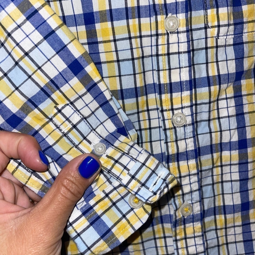 Gymboree button down • boys 2T - Picture 3 of 3